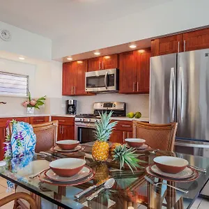 *** Aparthotel Castle Waikiki Shore United States
