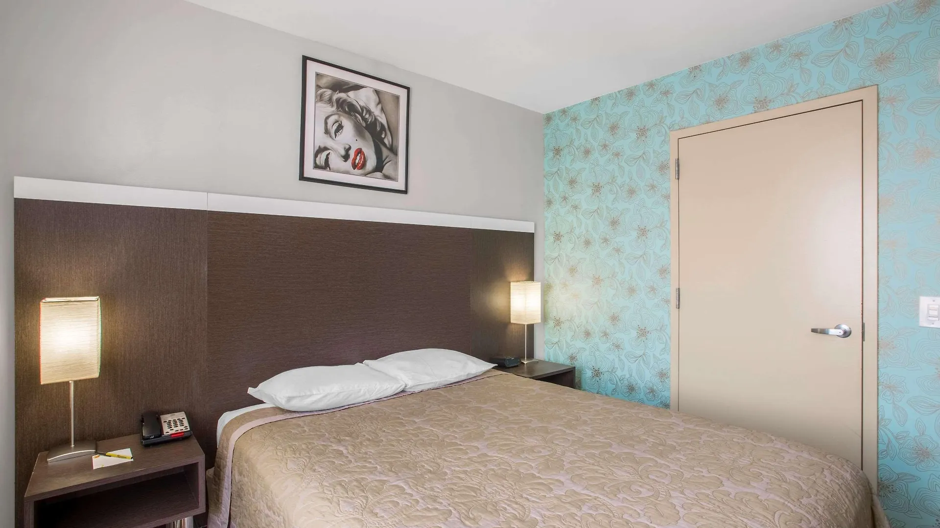 Super 8 By Wyndham Brooklyn / Park Slope Hotel New York